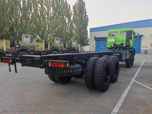 강력한 351-450hp Beiben 6X4 6X6 큰 엔진 용량과 북 벤츠 트랙터 트럭