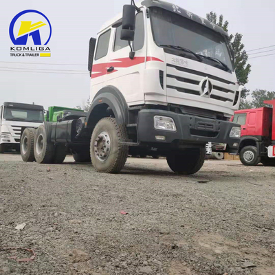 ISO 인증 빠른 12js200t 기어박스 사용 Beiben 6X4 10 타이어 380HP 트랙터 헤드 트럭