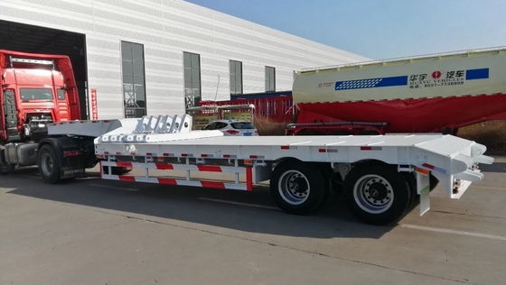 60 80 100 톤 로보이 반트레일러 7000-8000mm 휠베이스와 15/80/22.5 타이어