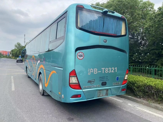지붕에 장착된 A/C 22000kcal/H 및 디젤 연료 31-50 좌석 디자인으로 고급 코치 버스